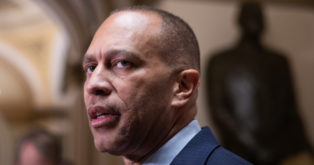 There’s No Good Reason Why Hakeem Jeffries Should Work With Jared Kushner